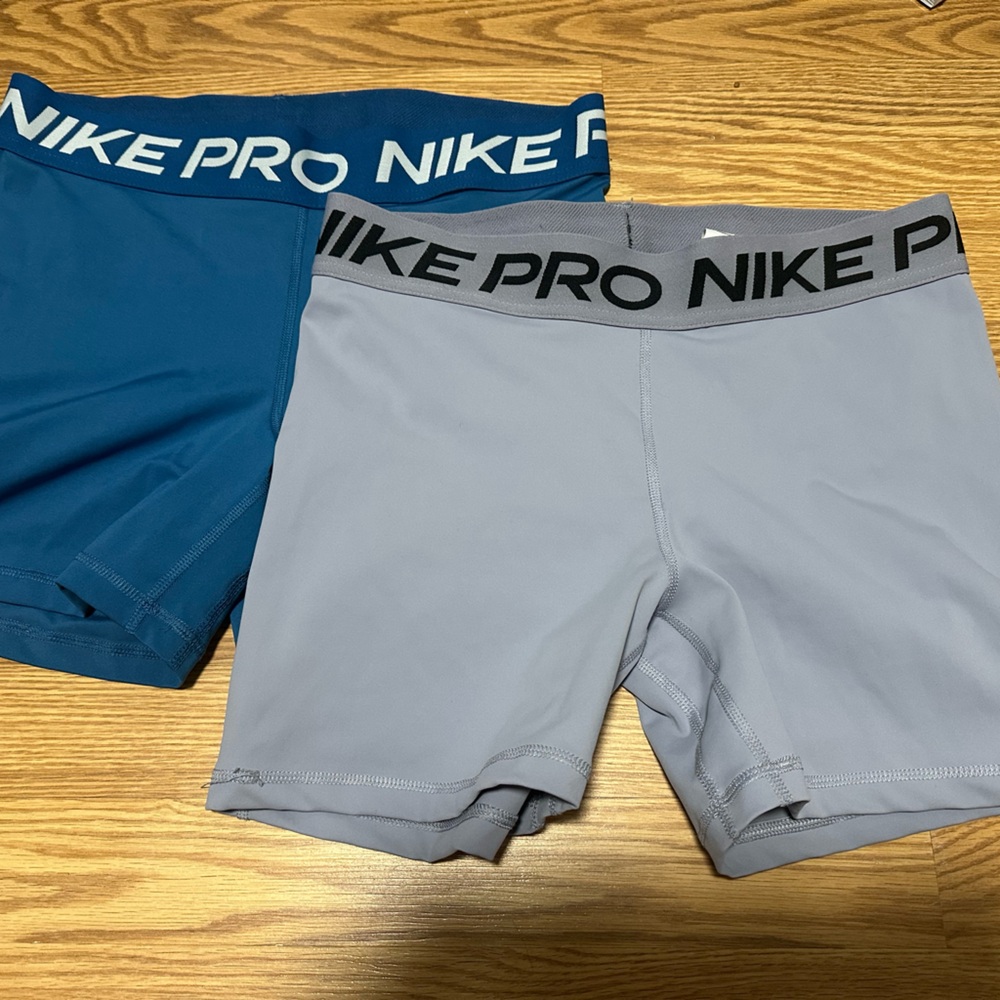 Nike Pro Purple Gray and Blue Shorts in Large